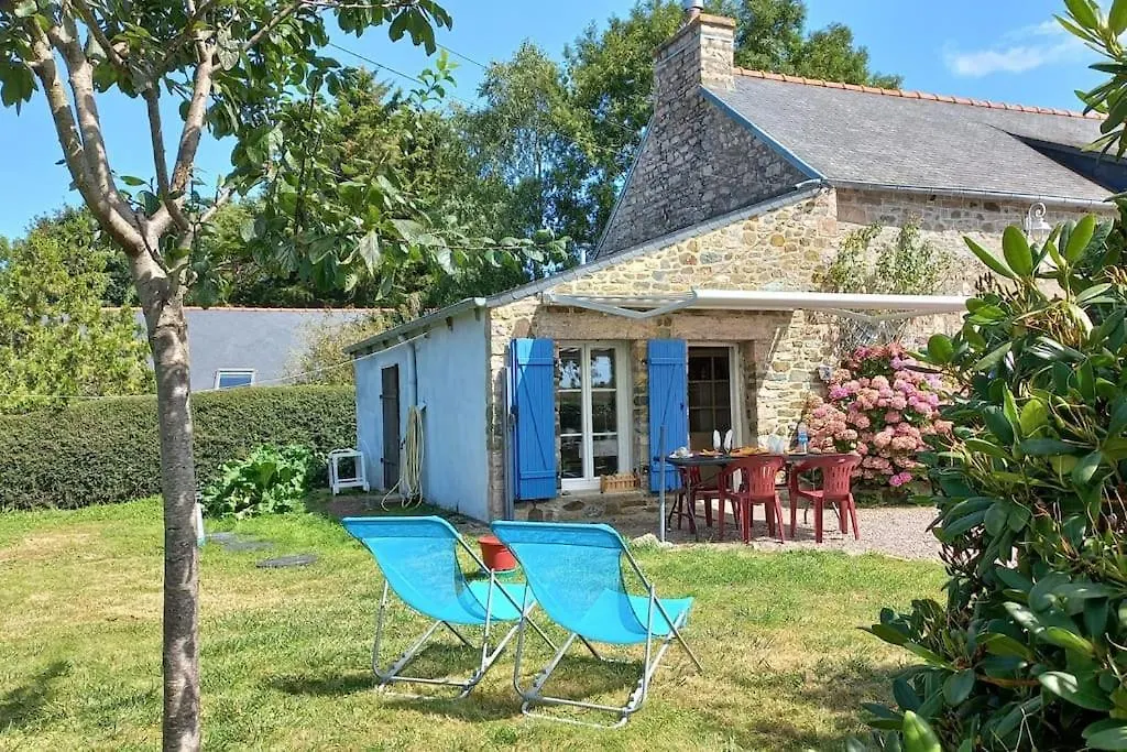 Maison En Pierre Saint-Pabu  France