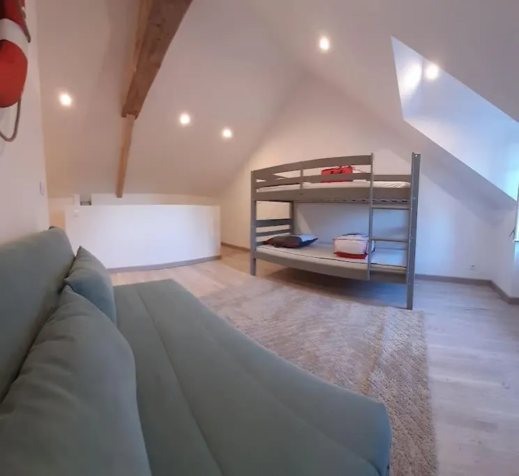 Holiday home Maison En Pierre Saint-Pabu