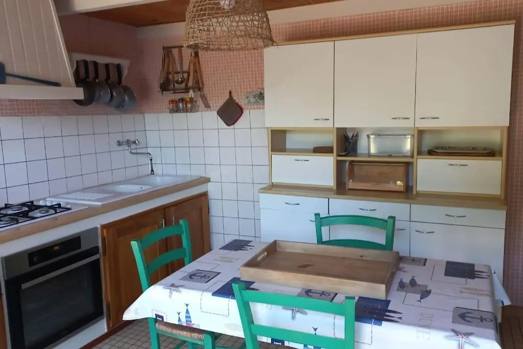 Holiday home Maison En Pierre Saint-Pabu