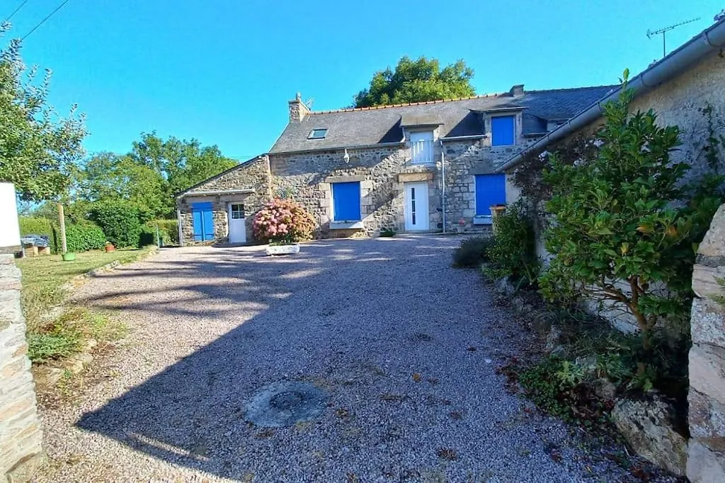 Maison En Pierre Saint-Pabu  0*, Saint-Pabu (Cotes-d'Armor) France
