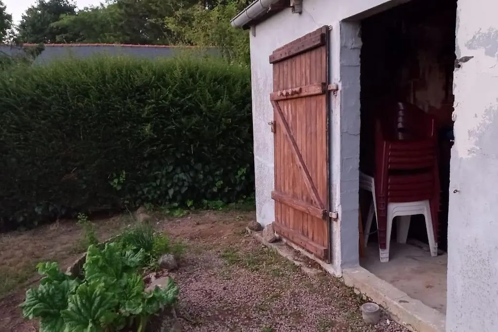 Maison En Pierre Saint-Pabu  0*, Saint-Pabu (Cotes-d'Armor) France
