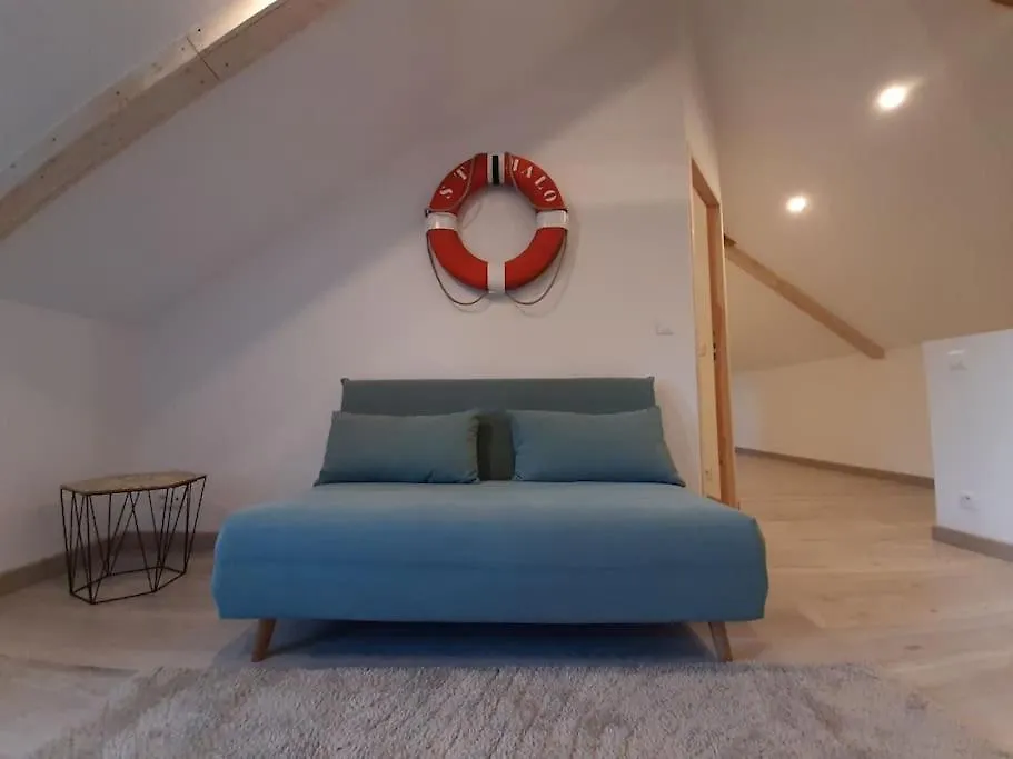 Maison En Pierre Saint-Pabu  Holiday home Saint-Pabu (Cotes-d'Armor)